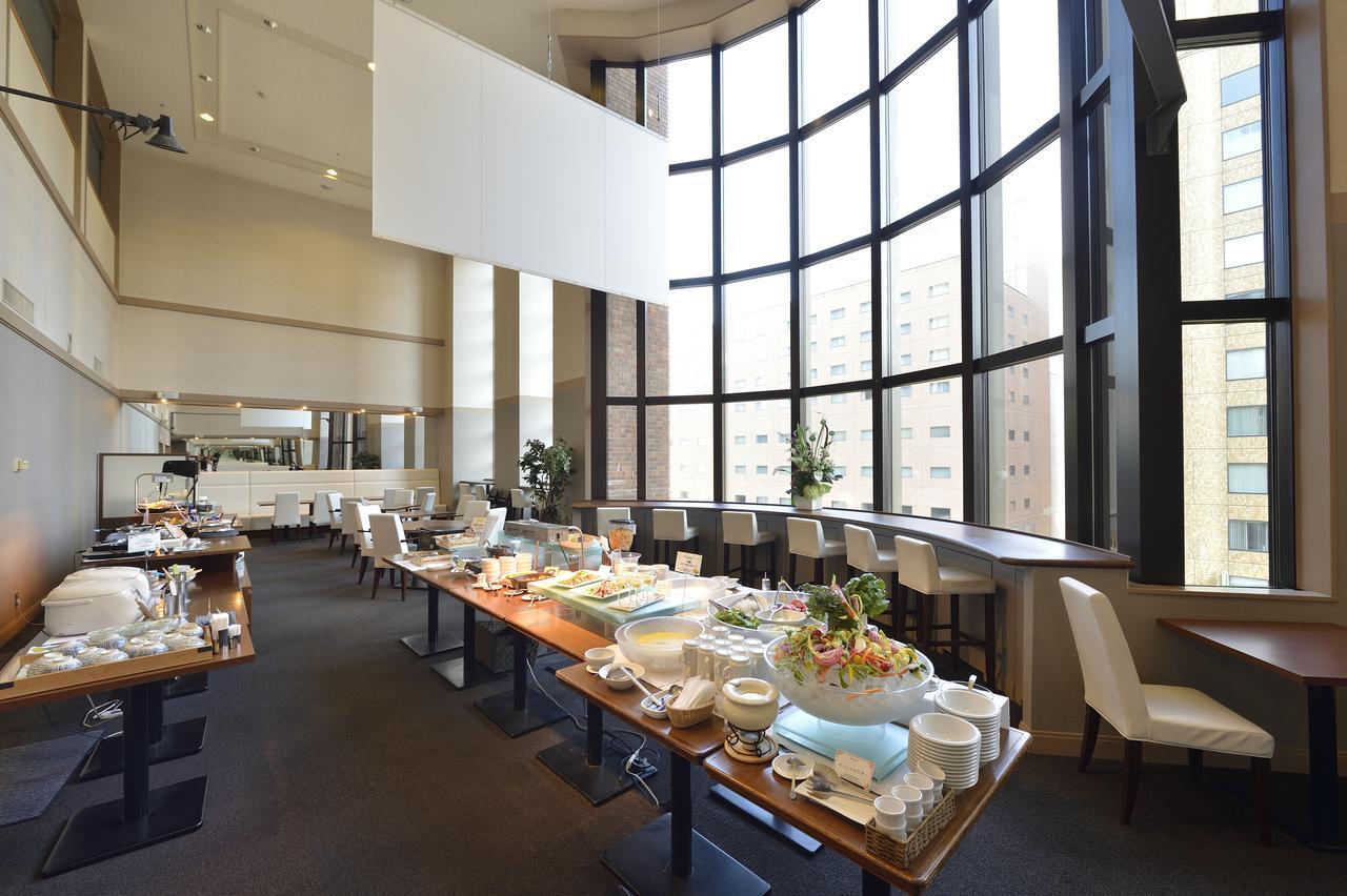 Hotel Wbf Sapporo Odori Exteriör bild