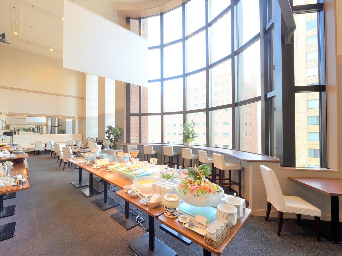 Hotel Wbf Sapporo Odori Exteriör bild